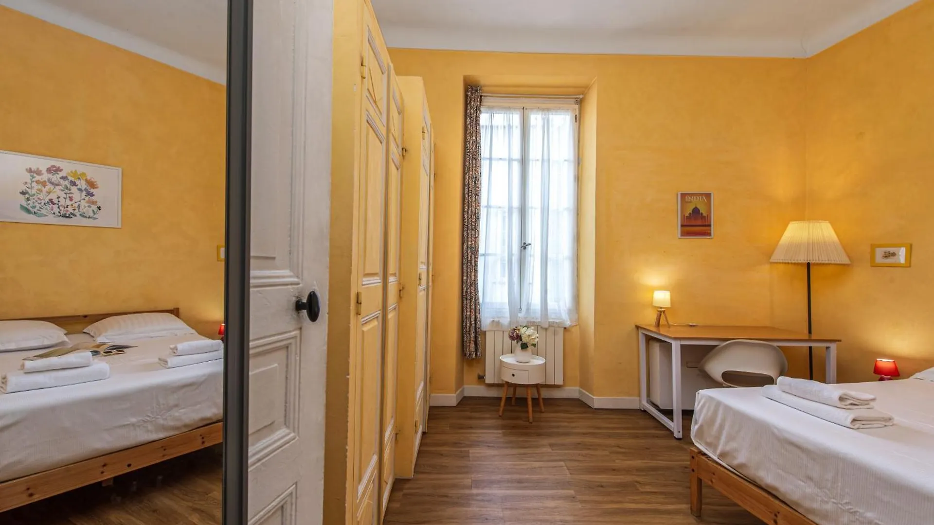 Grand Appartement Dans La Vieille Ville Ментона