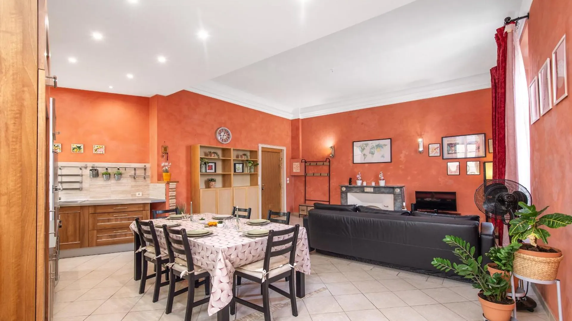 公寓 Grand Appartement Dans La Vieille Ville 芒通