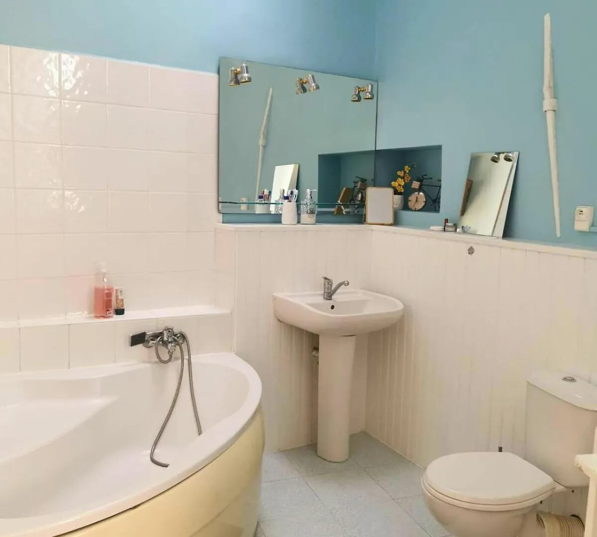 Grand Appartement Dans La Vieille Ville Menton 0*,
