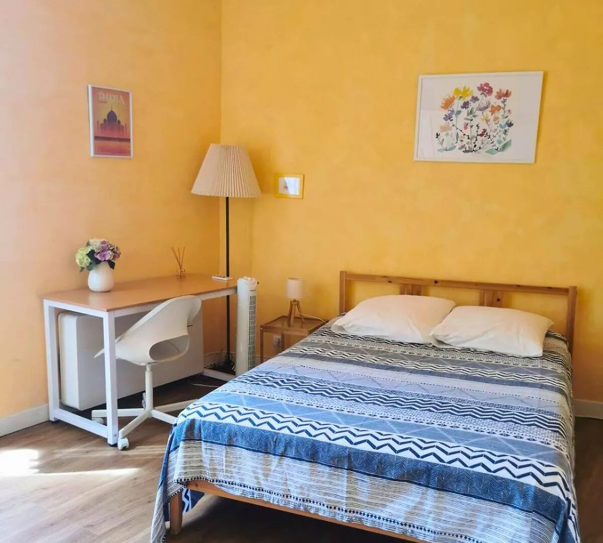 Grand Appartement Dans La Vieille Ville Menton Apartment